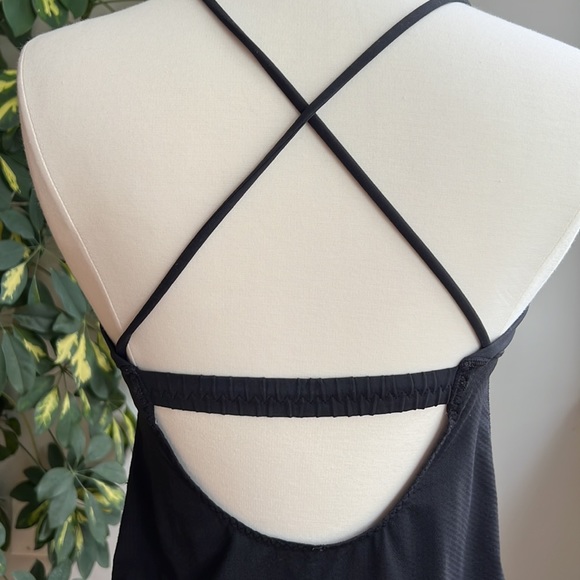 Lululemon top - Picture 7 of 12